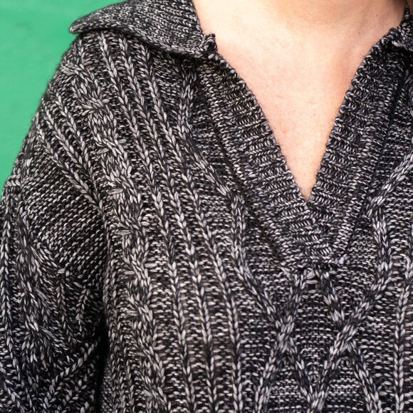 NWT - Elan Sierra Sweater with Fringe Detail in Black/White - Picture 2 of 4